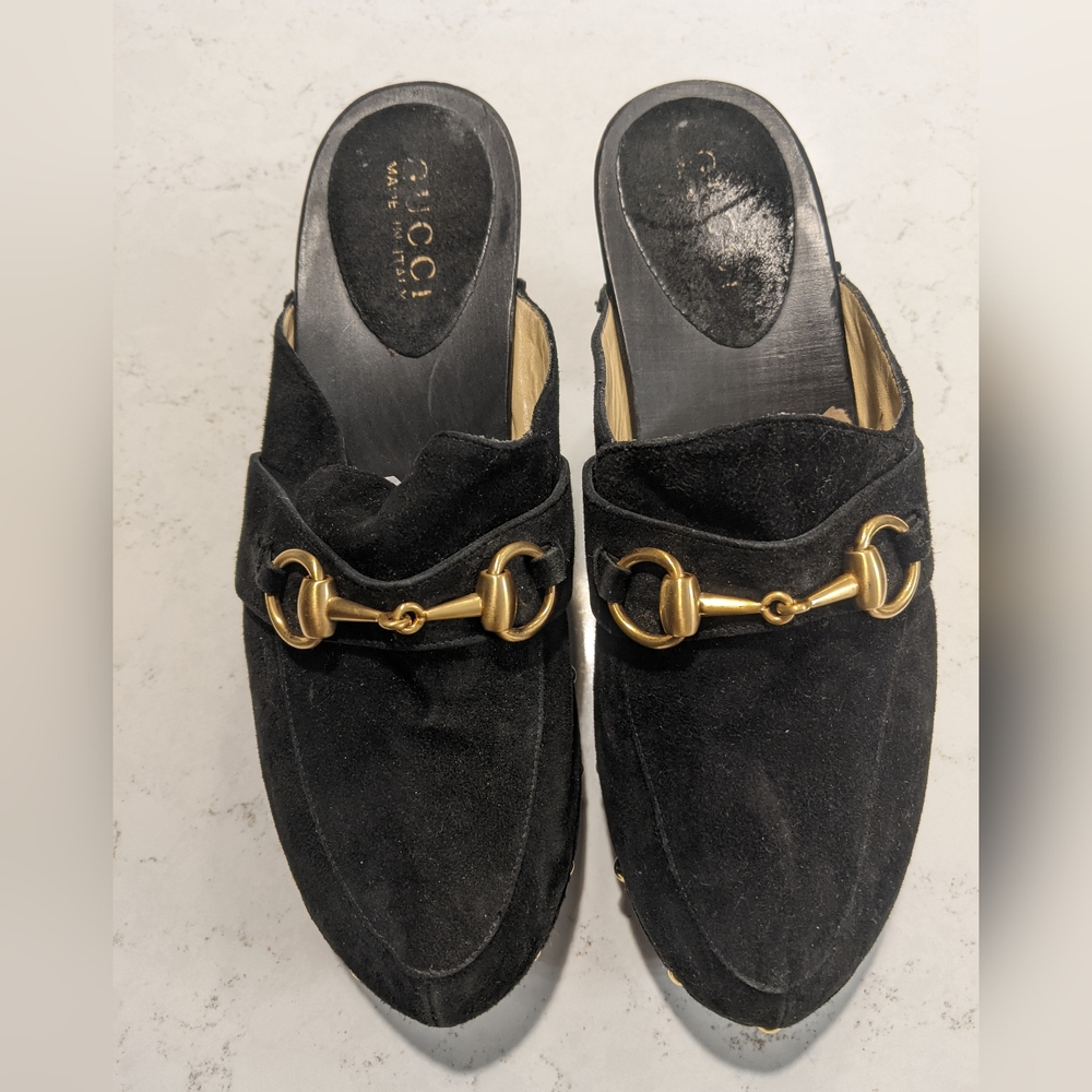 Gucci black suede and wood mules. Vintage size 38